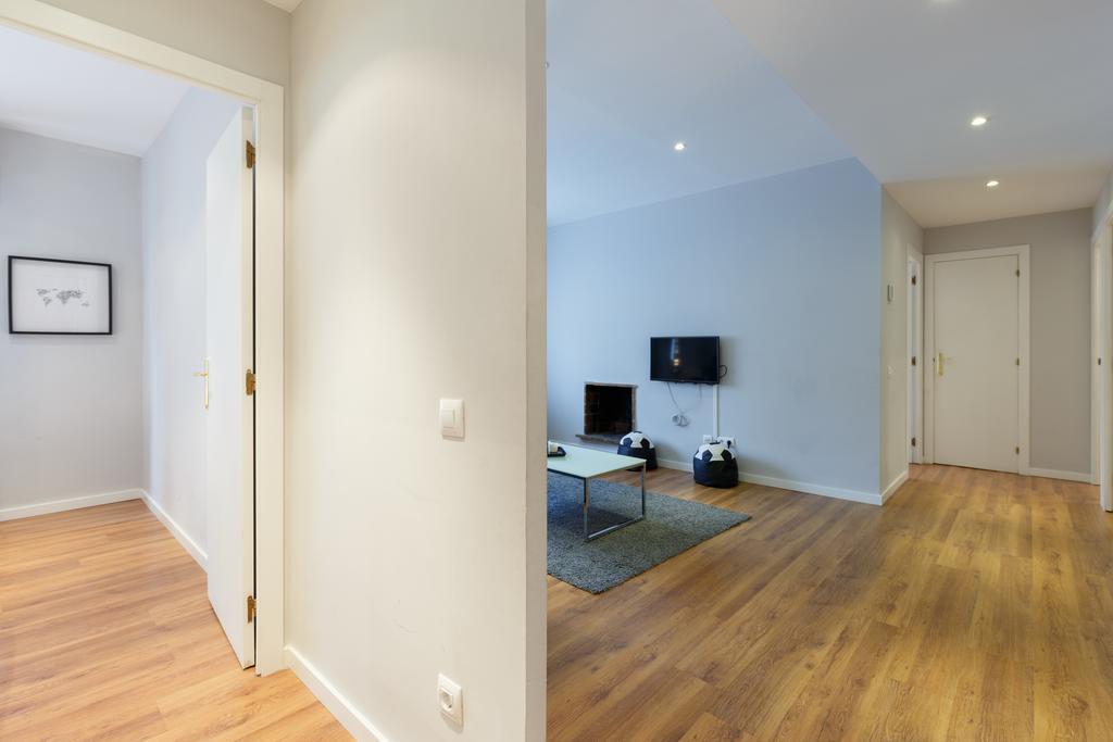 Alcam Futbol Apartment Barcelona Exterior photo